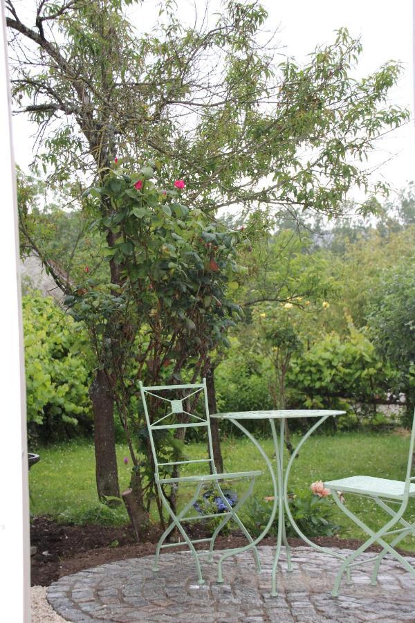 Belle Vue Terrasse Bed & Breakfast Giverny Bagian luar foto